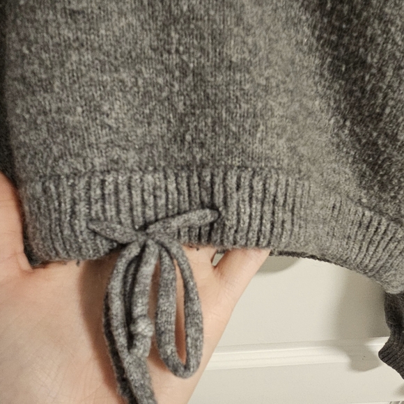 Top - Picture 4 of 4